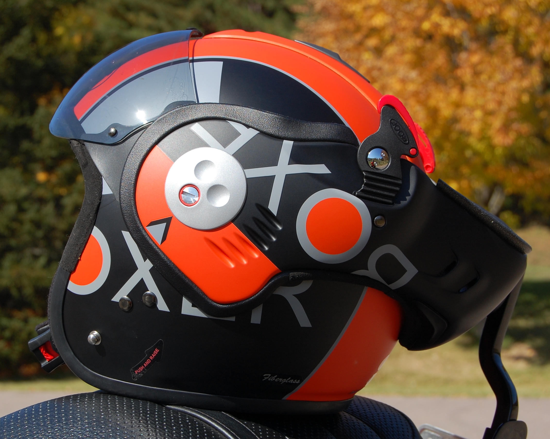 Roof Boxer V8 – multiseason, multimode modular helmet versatility